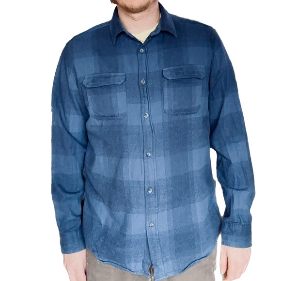 Ocean Current - Size Large 100% Cotton Button Down Blue Plaid - Picture 1 of 5